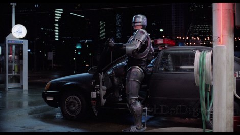 robocop_car