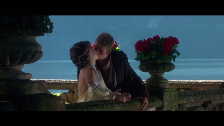 Attack_of_the_Clones_Kiss